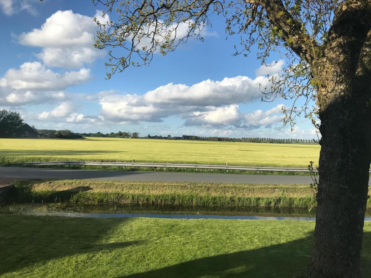 Bed and Breakfast Hemeltjelief Bij Caro Ezinge Exteriér fotografie